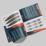 Mise en page éditoriale d'une brochure de communication.